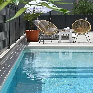  Apartment Luxury Maravic With Private Pool